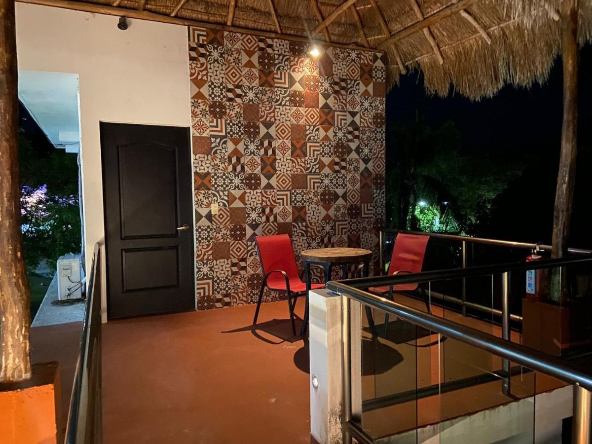 Hotel Miriam Bacalar Exterior photo